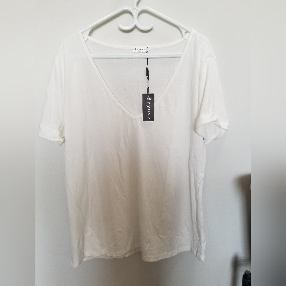 2/$25 Women's White Top